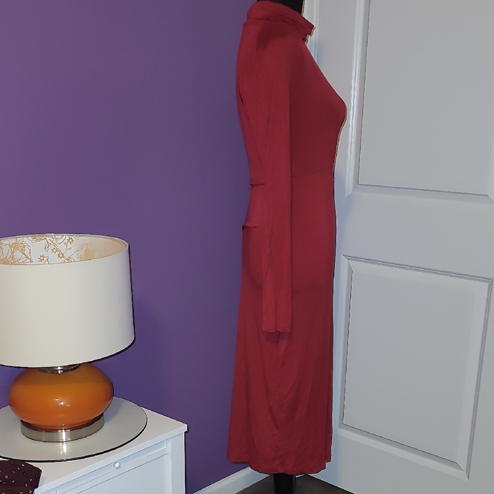 Red Long Sleeve Mock Neck Dress Cut Out Front Dress Sz: L - Picture 5 of 8